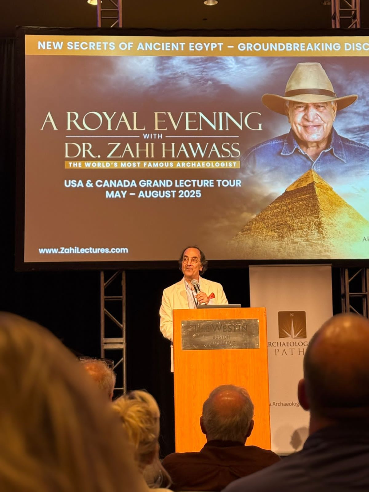 حواس في بوسطن