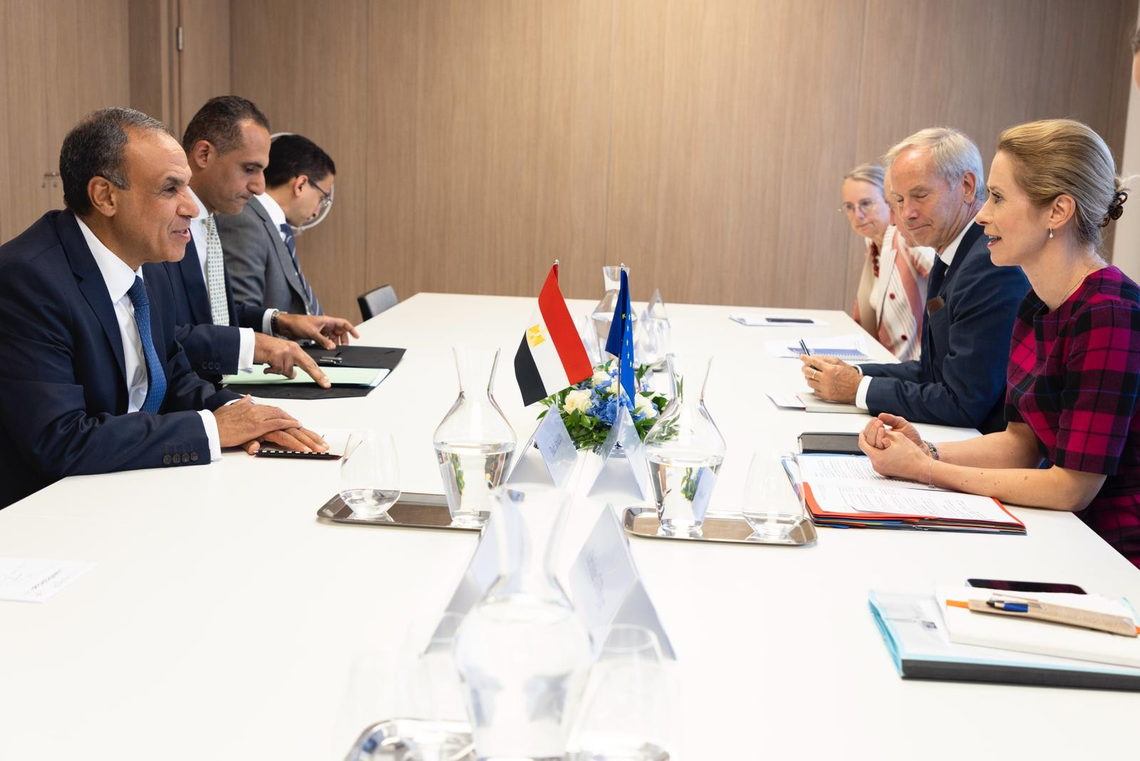 وزير الخارجية