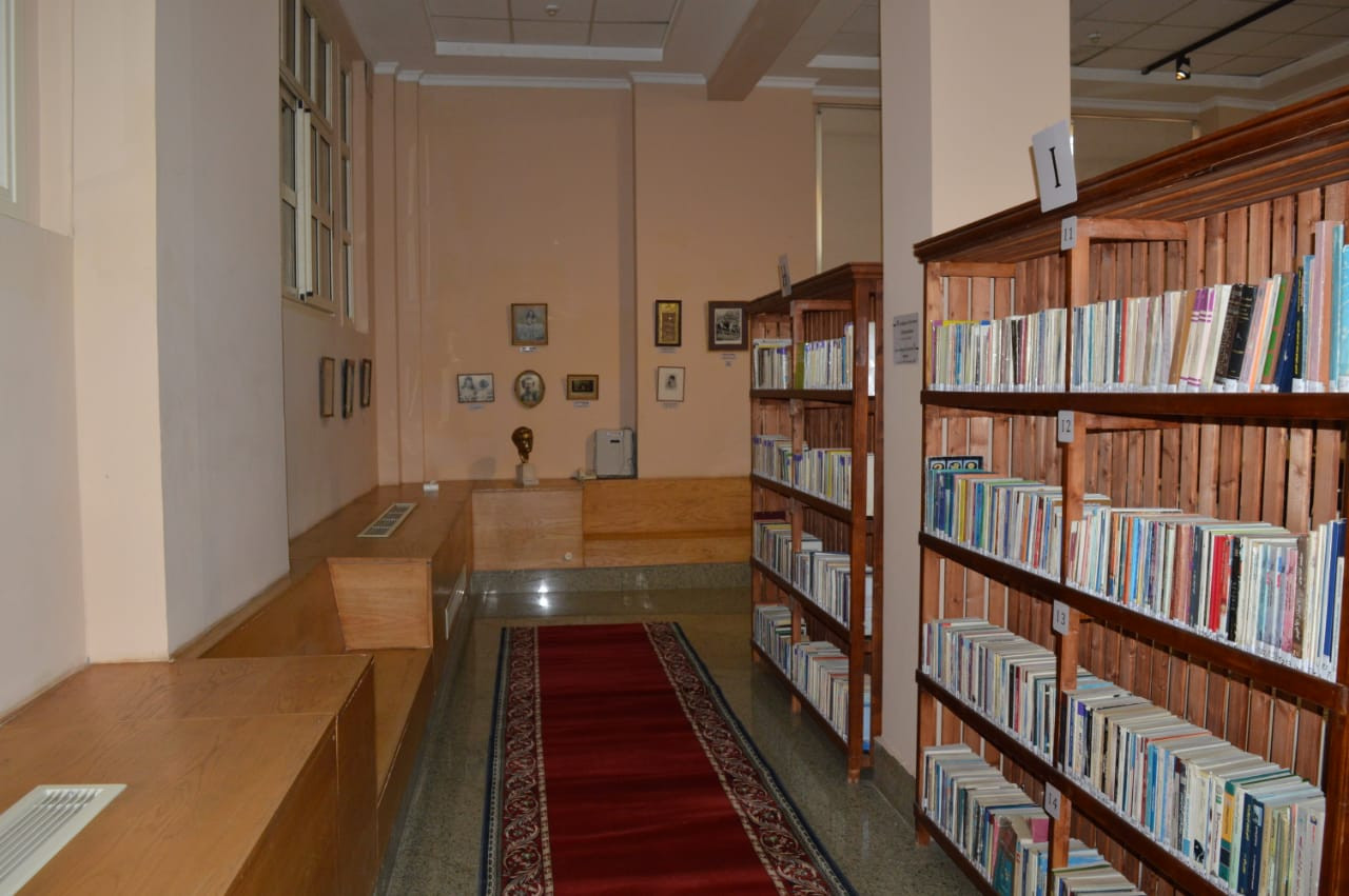 افتتاح مكتبة متحف المركبات