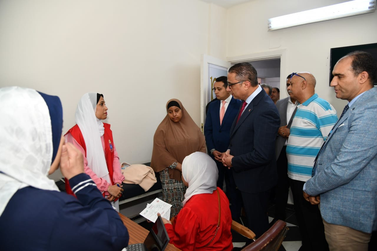 محافظ الفيوم يشهد انطلاق مبادرة 100 يوم صحة