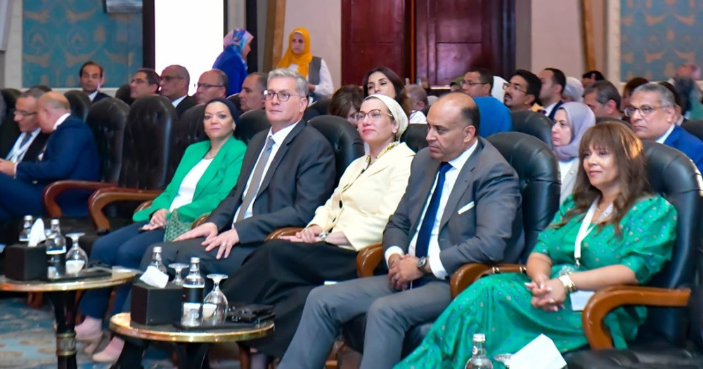 وزيرة البيئة