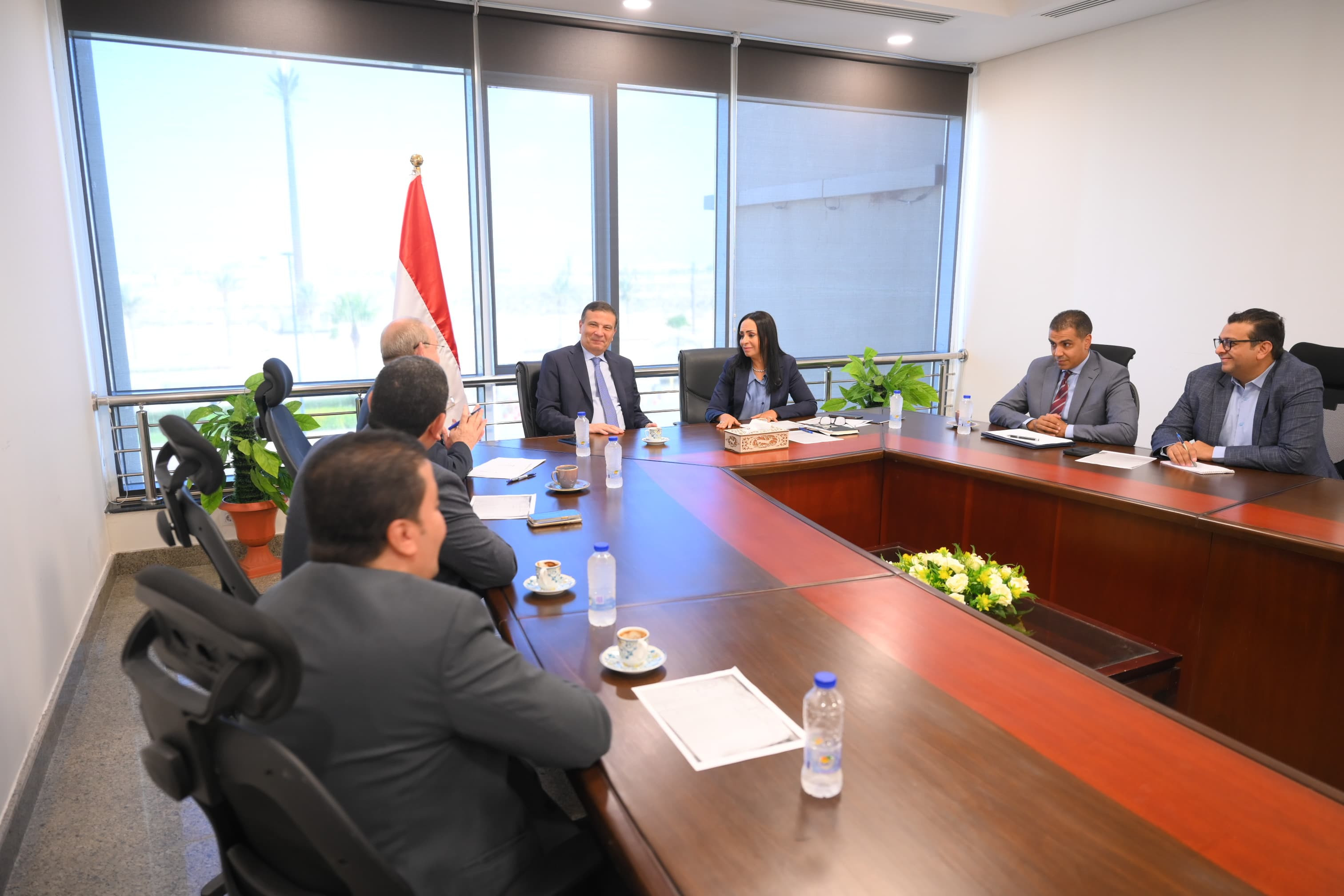 التضامن والزراعة يناقشان الشراكة في إقامة معرض دائم لـ