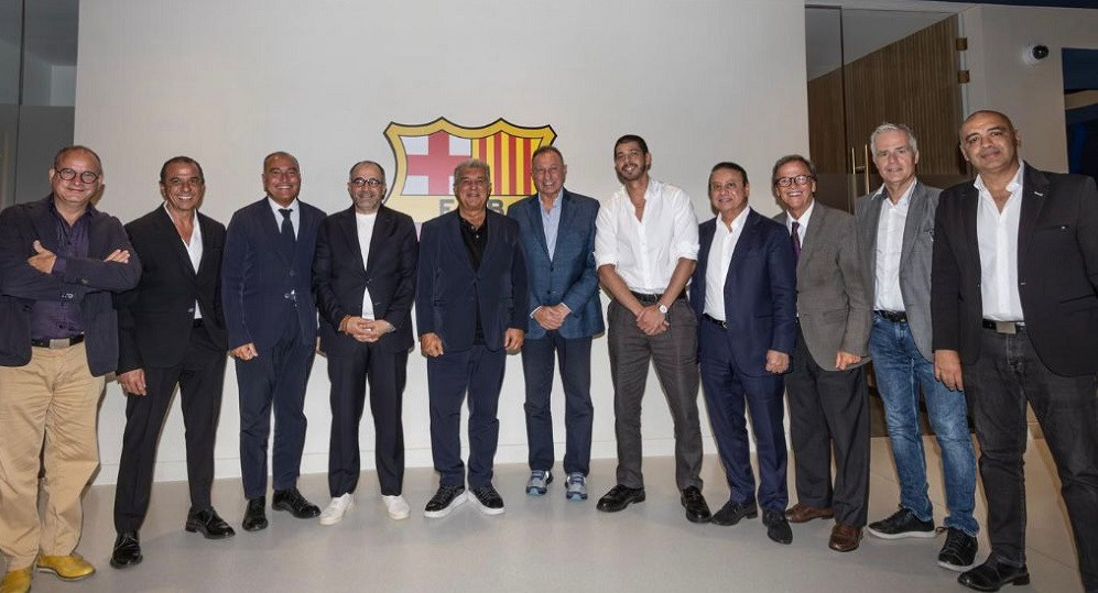 الاهلي وبرشلونة