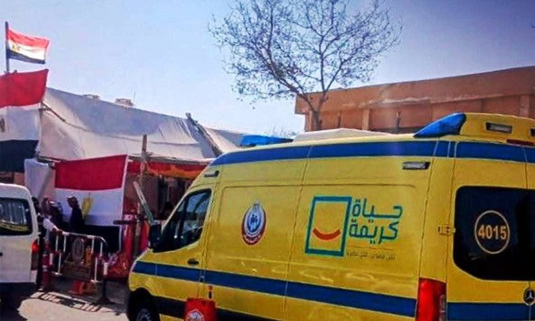 محافظ أسوان يشيد بتواجد الفرق الطبية بمحيط لجان انتخابات مجلس الشيوخ