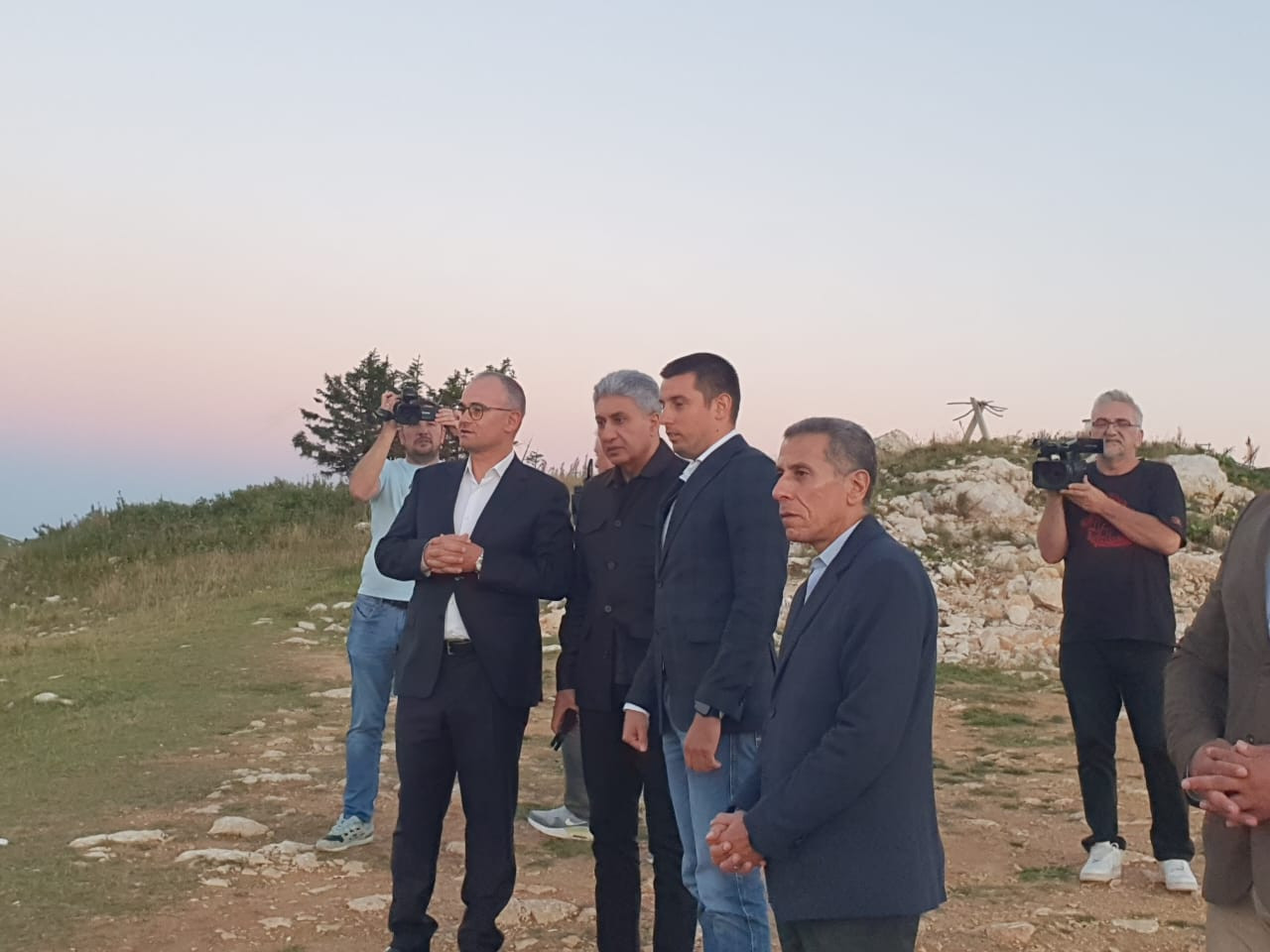 وزير السياحة