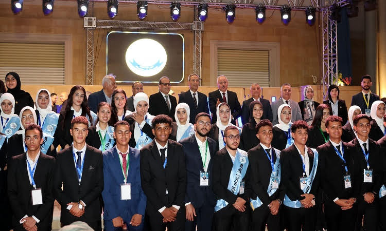 محافظ الإسماعيلية يشهد تدشين مركز إعداد القادة بجامعة الإسماعيلية