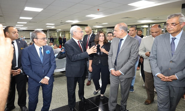 افتتح محافظ المنيا ورئيس الجامعة وحدة العلاج الإشعاعي الجديدة بالأورم