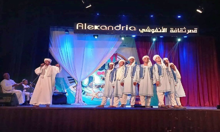 فرقة أسوان للفنون الشعبية تختتم مشاركتها في مهرجان 
