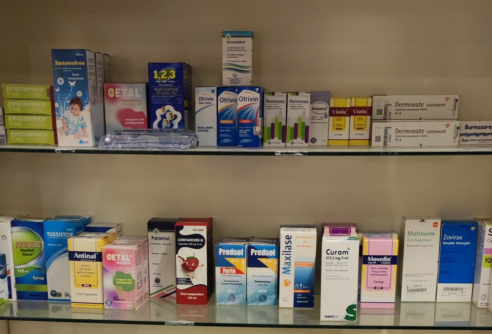 عيادات غير مرخصة