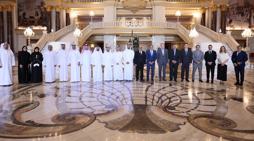 العدل والأوقاف والامارات