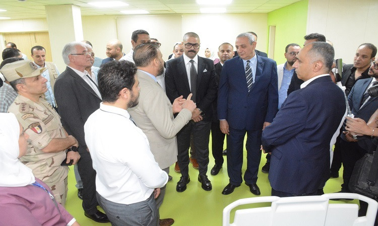 محافظ الغربية يفتتح قسم جراحة المخ والأعصاب بمستشفى كفر الزيات العام