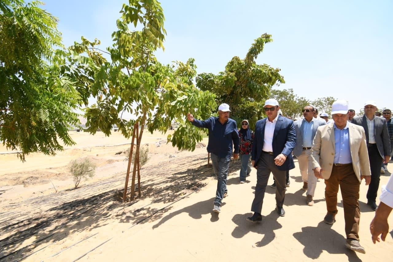 وزير الإسكان