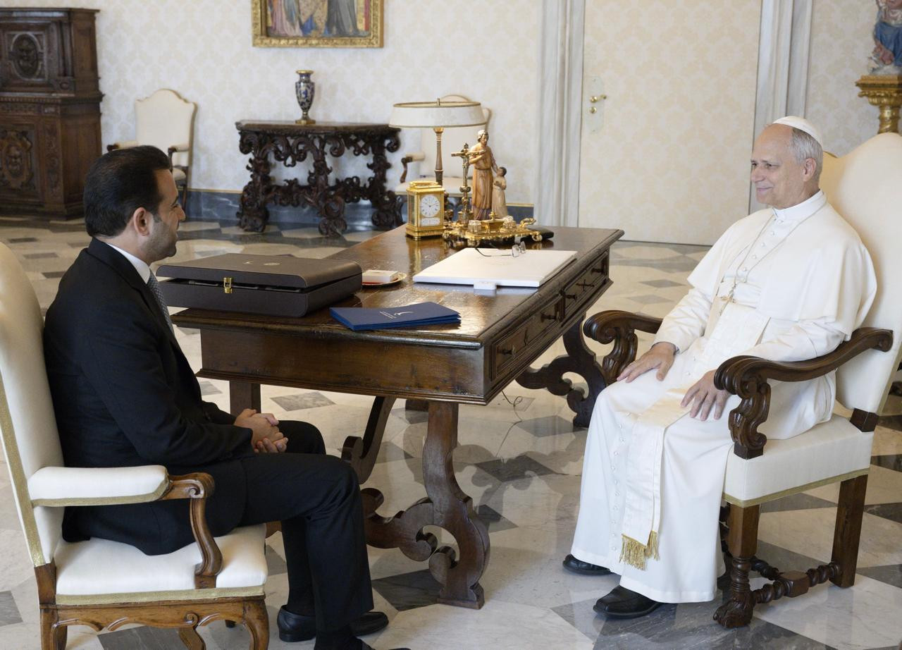 بابا الفاتيكان والمستشار محمد عبد السلام