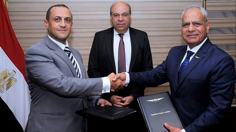 وزير الطيران