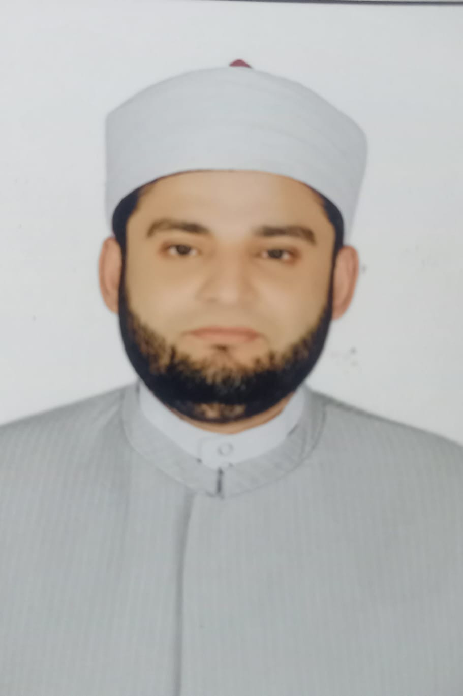 الدكتور احمد عوض