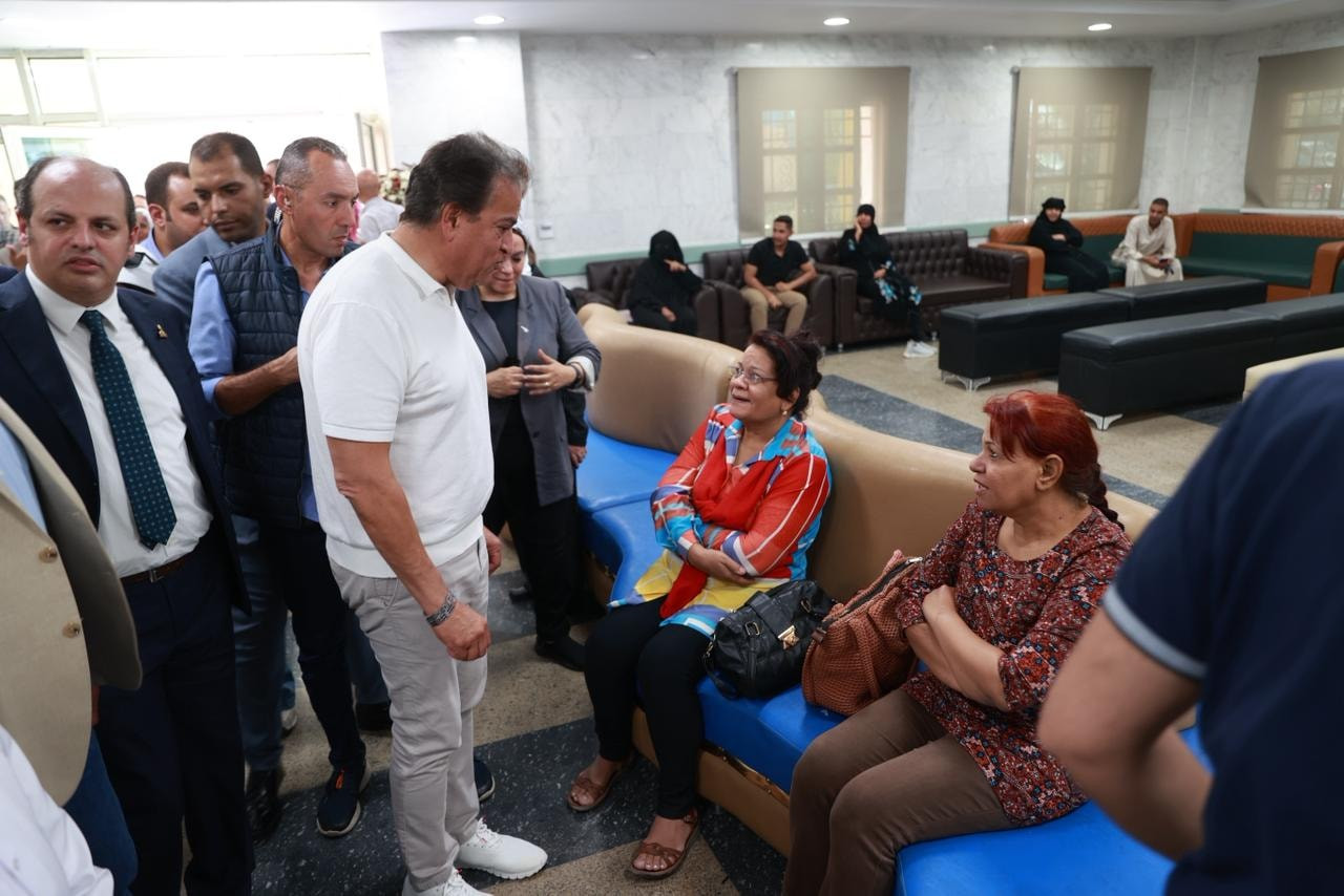 وزير الصحة في قنا