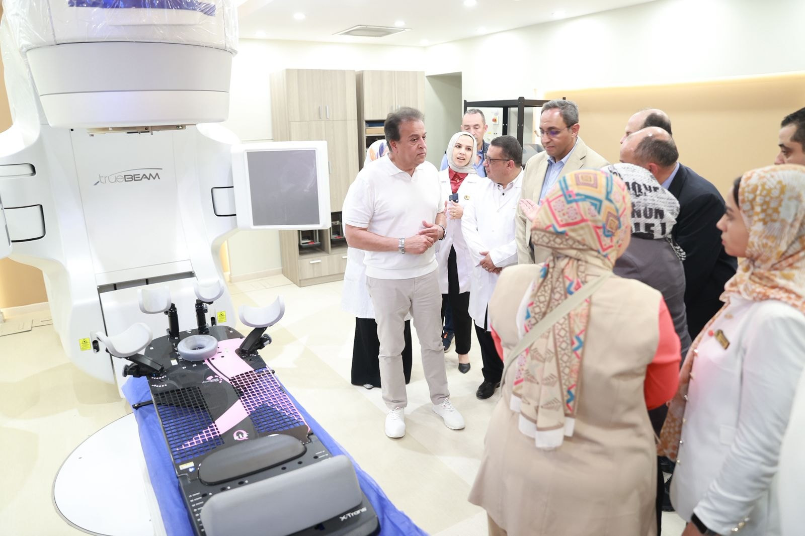 وزير الصحة في قنا