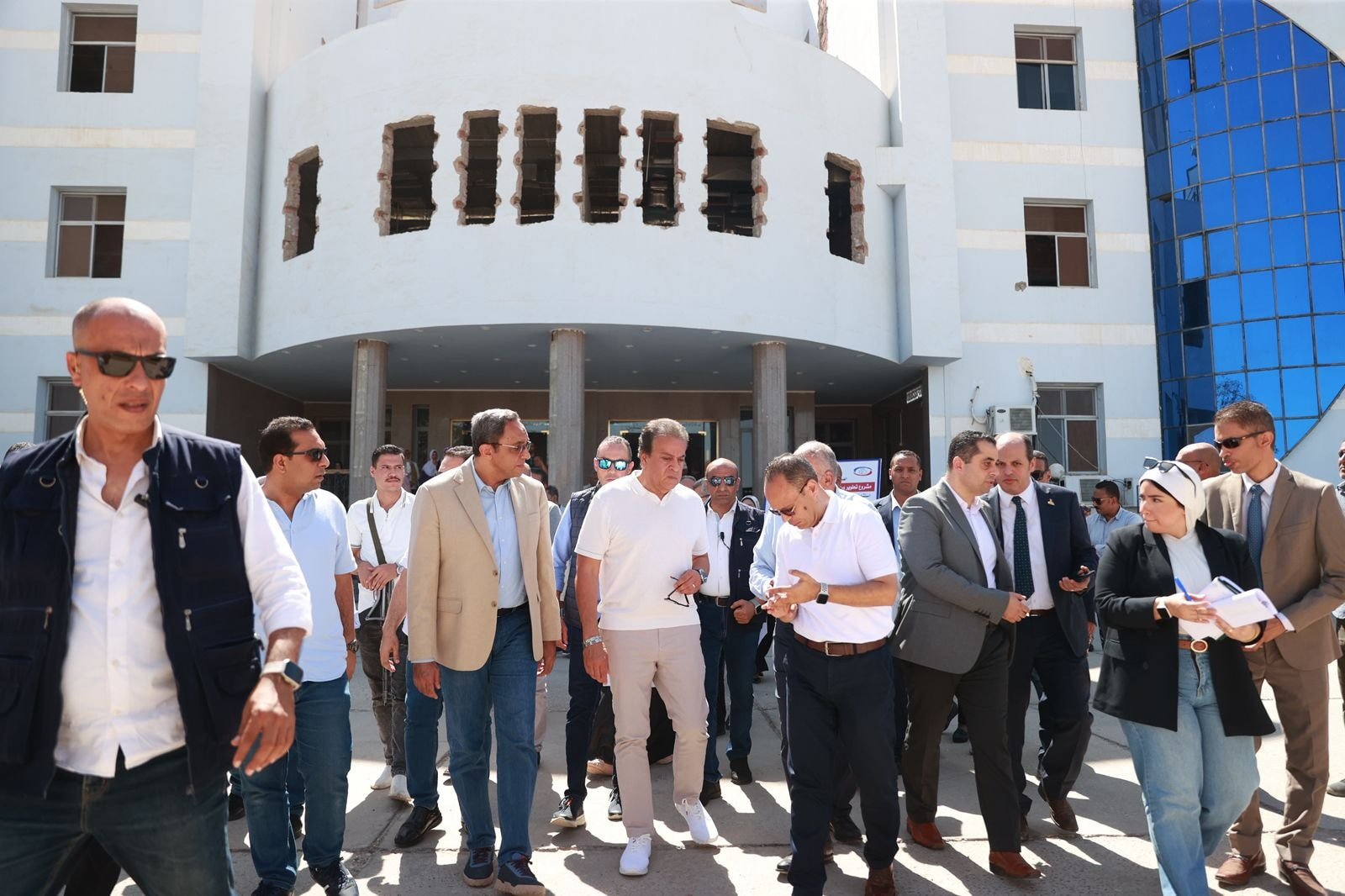 وزير الصحة في قنا