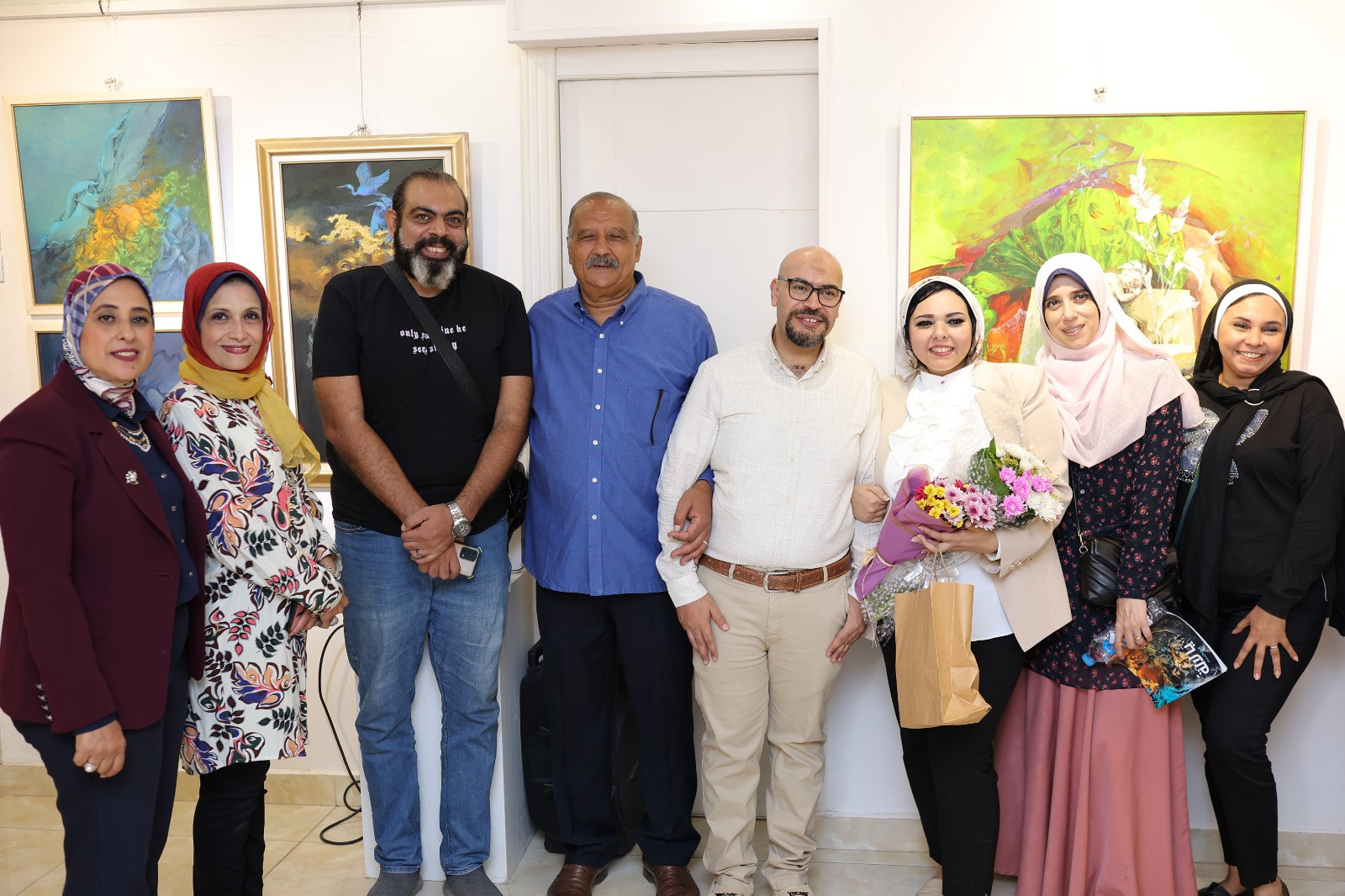 معرض فني