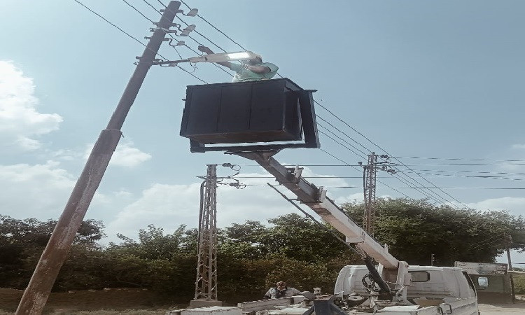 رفع ٧٦٧١ طنًا من المخلفات وصيانة الإنارة العامة بالإسماعيلية