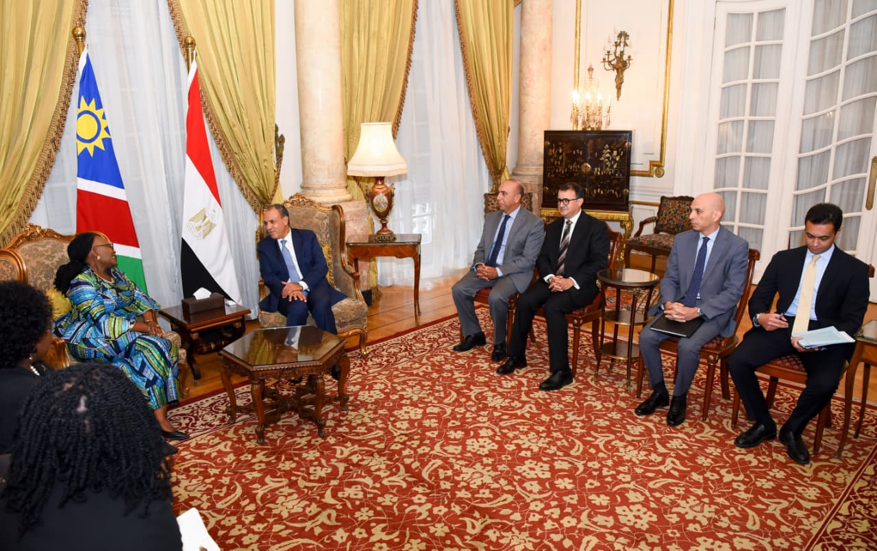 وزير الخارجية