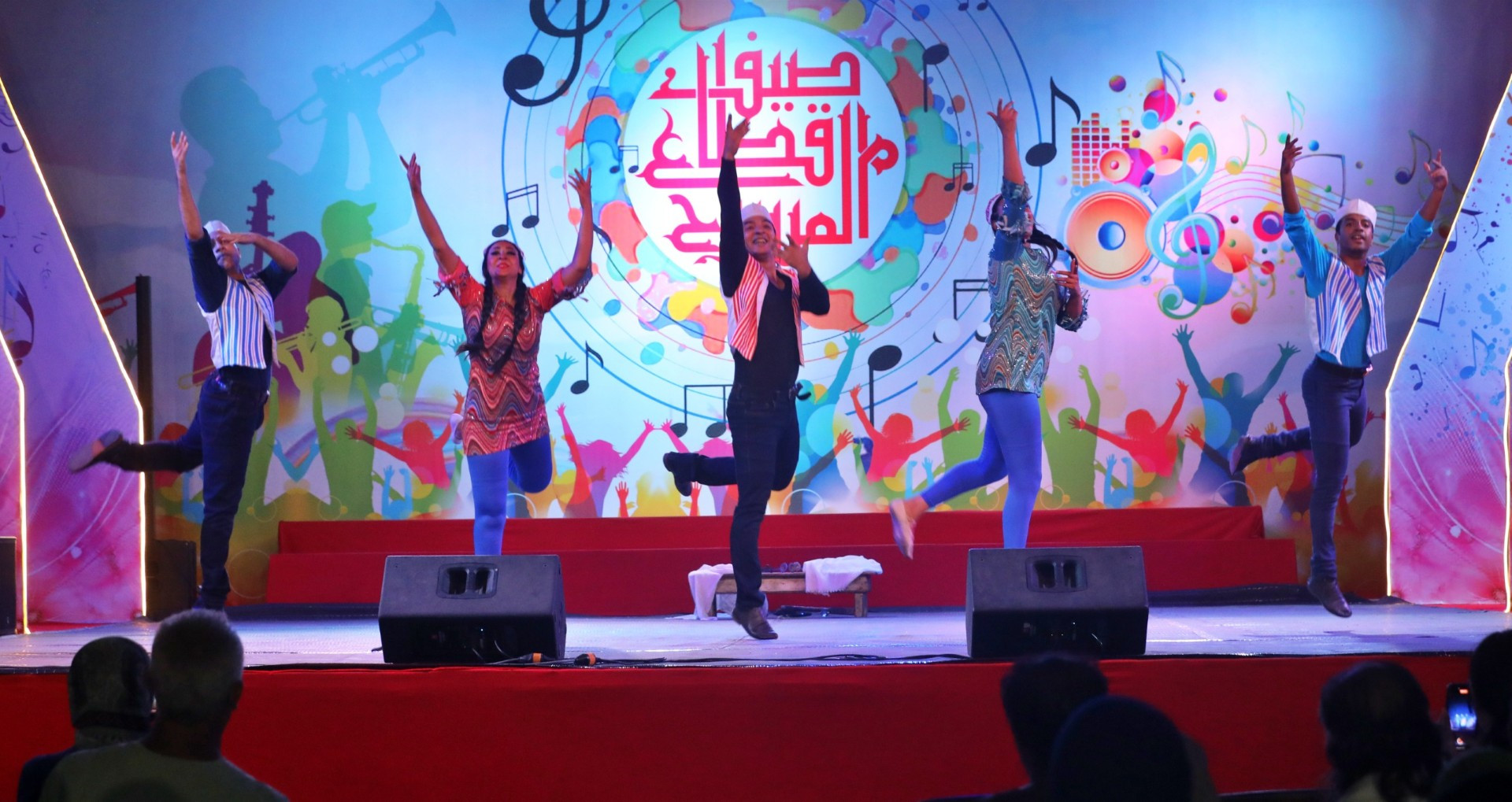 الفنون الشعبية