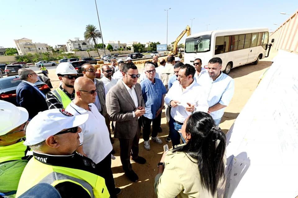 وزير الاسكان