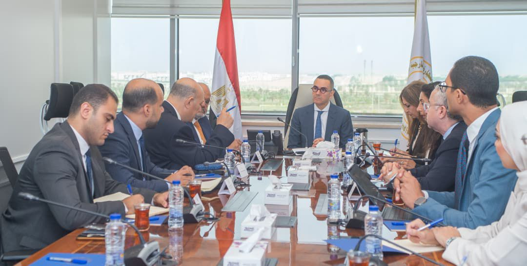 وزير الاستثمار