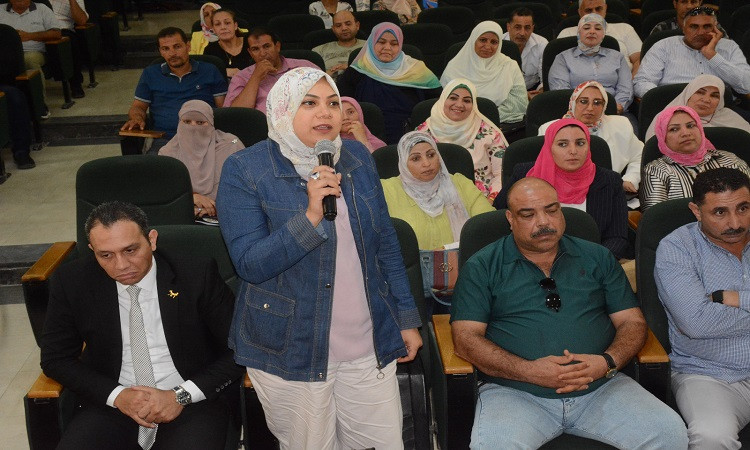 محافظ الغربية ورئيس الرقابة الإدارية يشهدان ندوة موسعة حول مكافحة الفس
