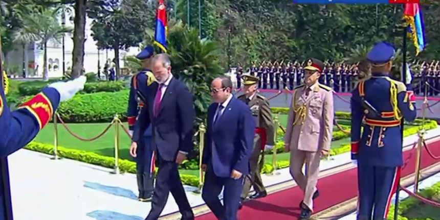 استقبال رسمي لملك وملكة اسبانيا