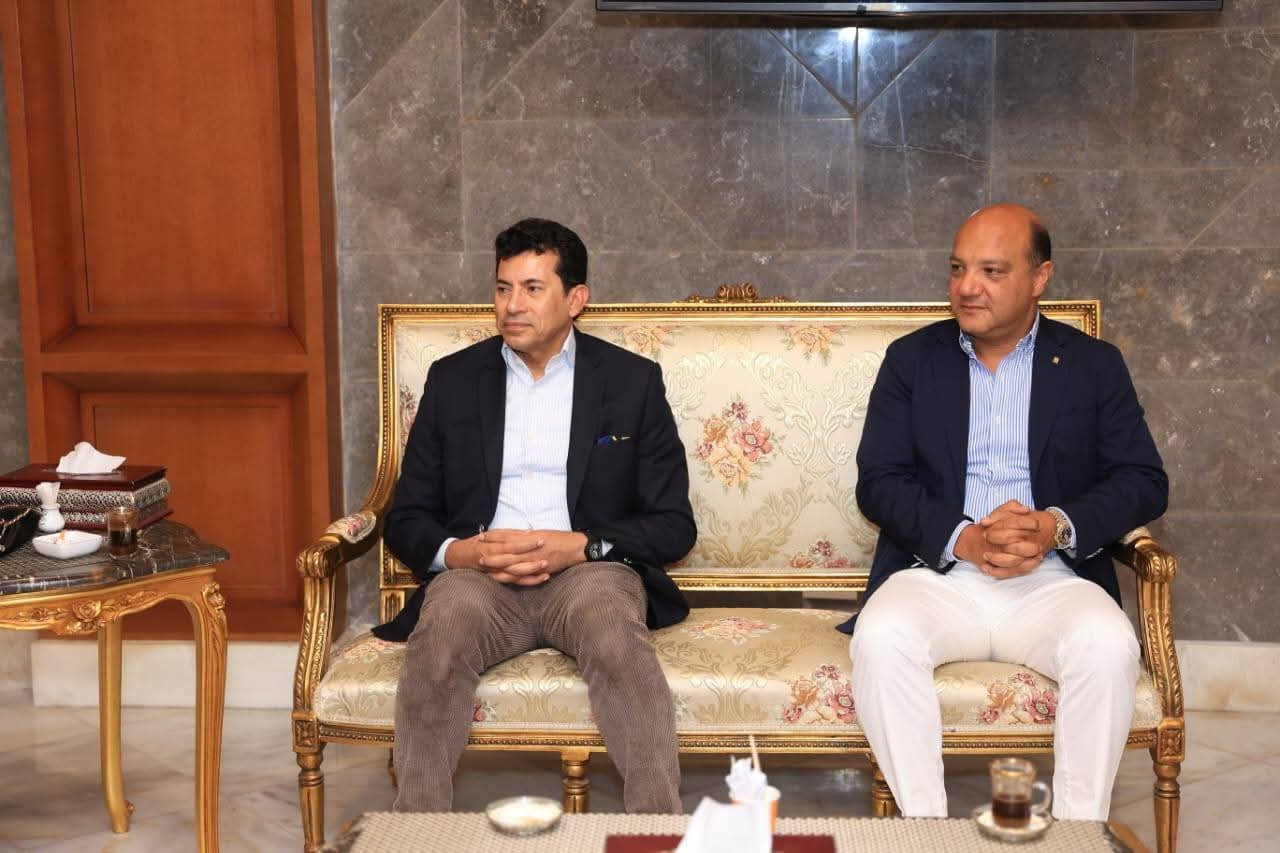 وزير الشباب