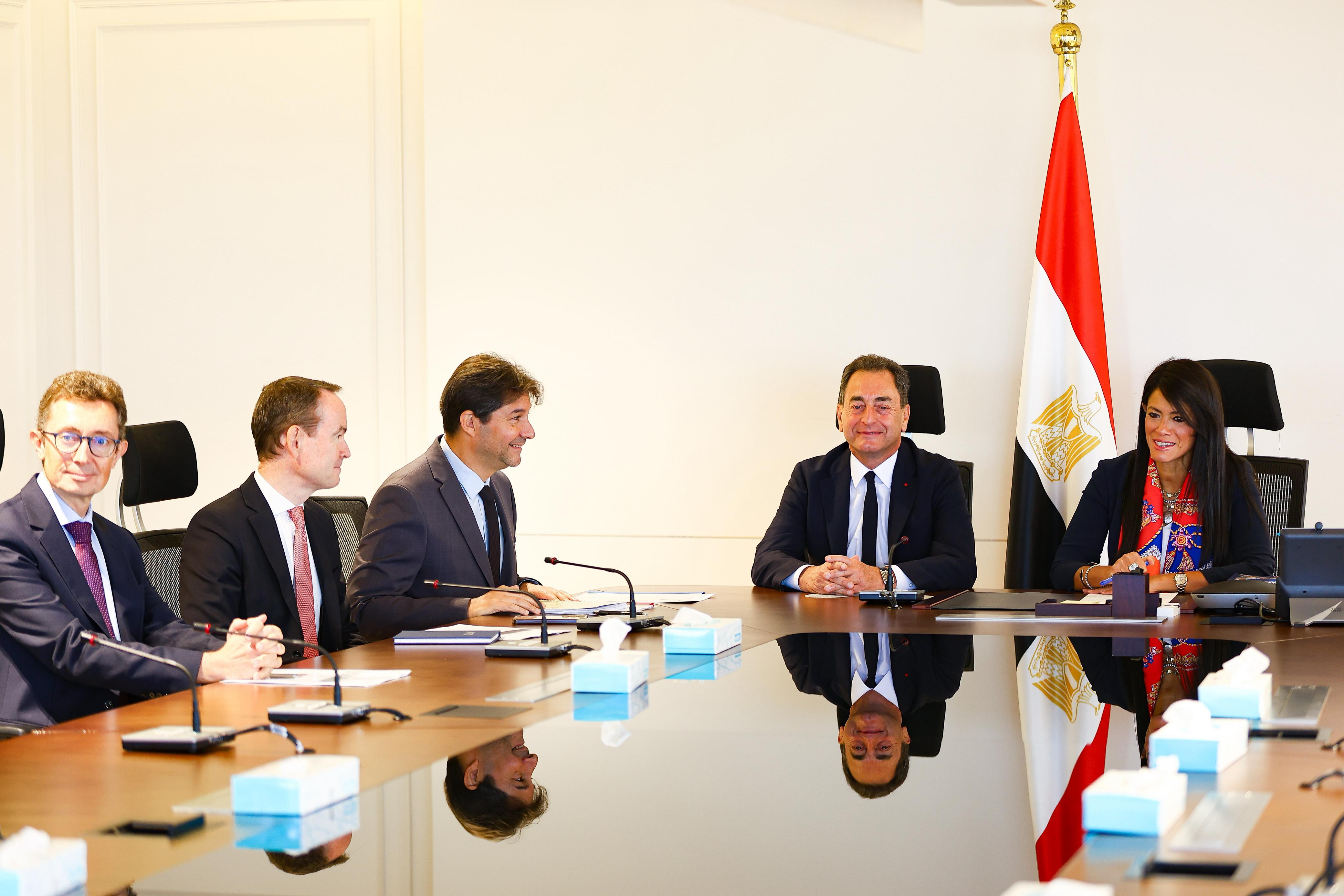 المشاط وسفير فرنسا