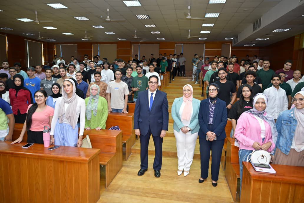 جامعة القاهرة