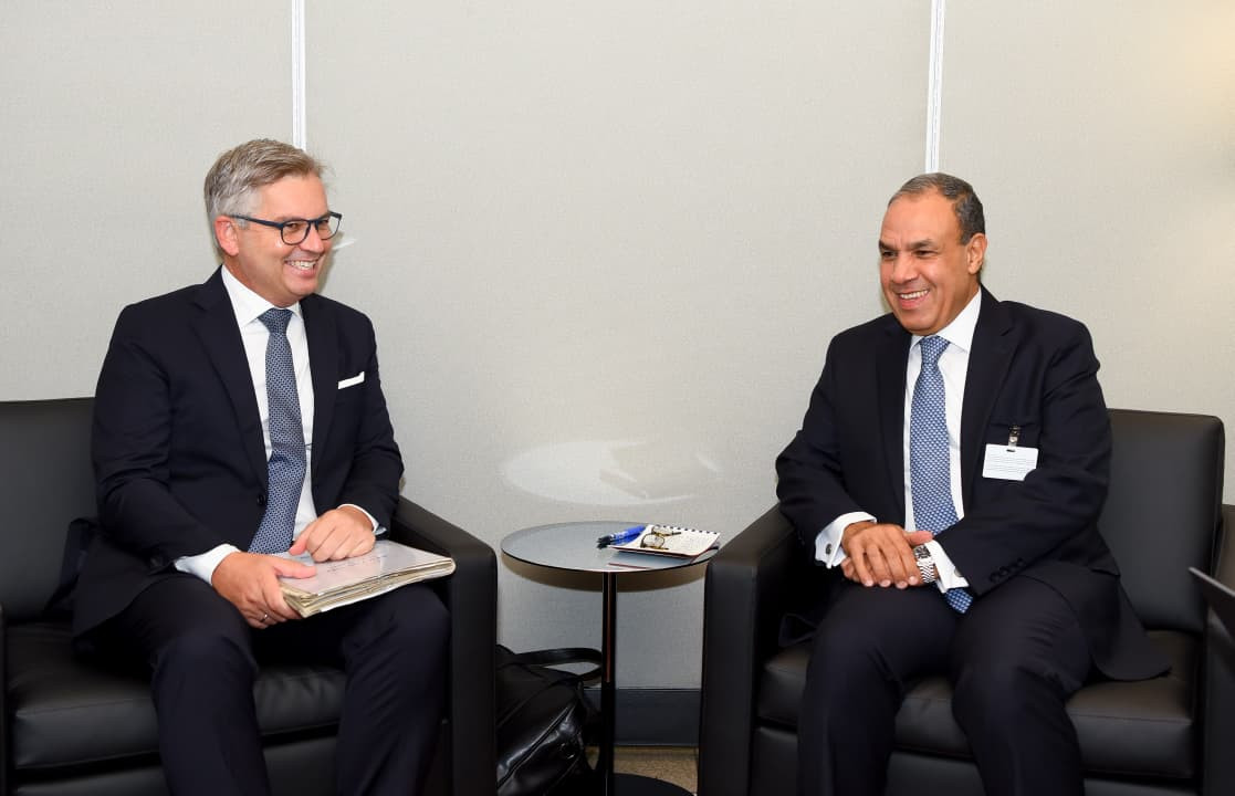 وزير الخارجية والمفوض الأوروبي