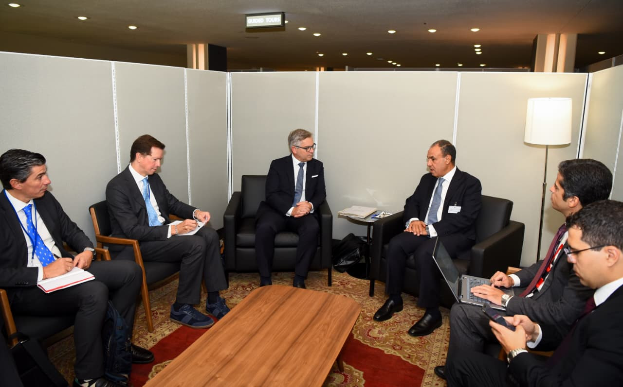 وزير الخارجية والمفوض الأوروبي