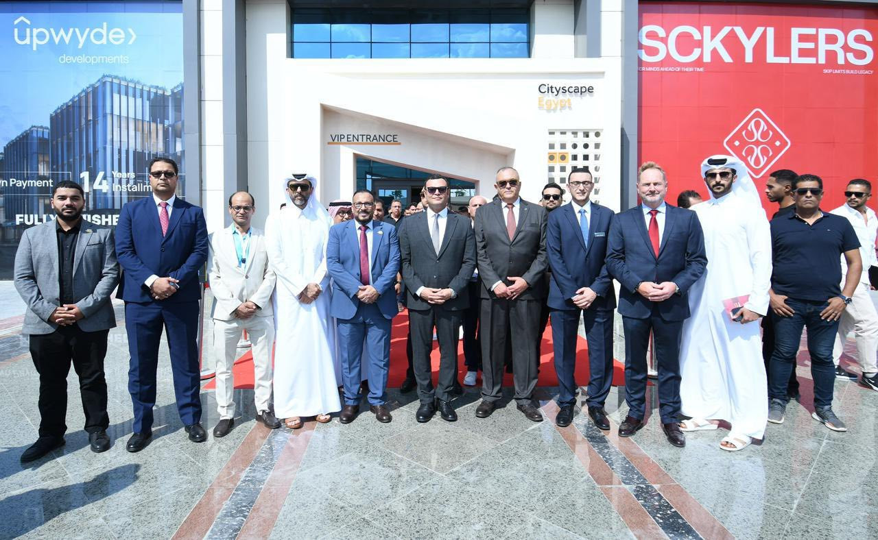 وزير الإسكان