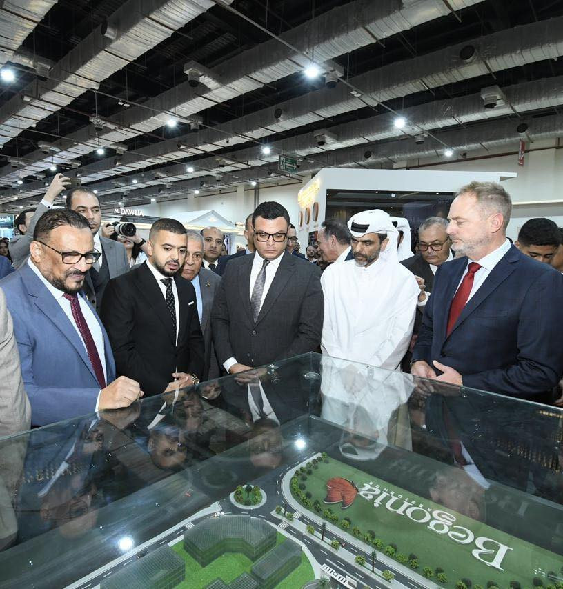 وزير الإسكان