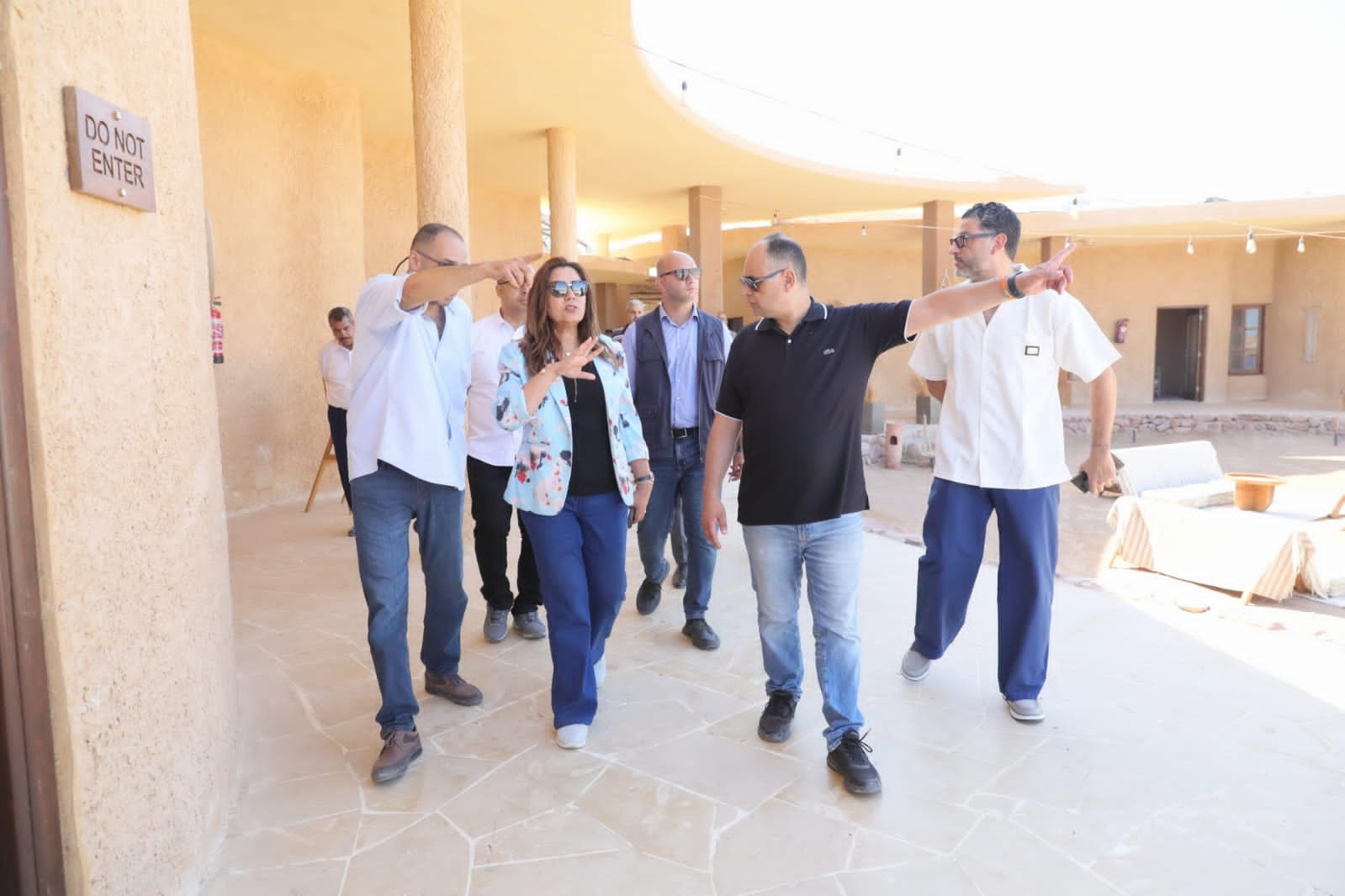 الدكتورة منال عوض