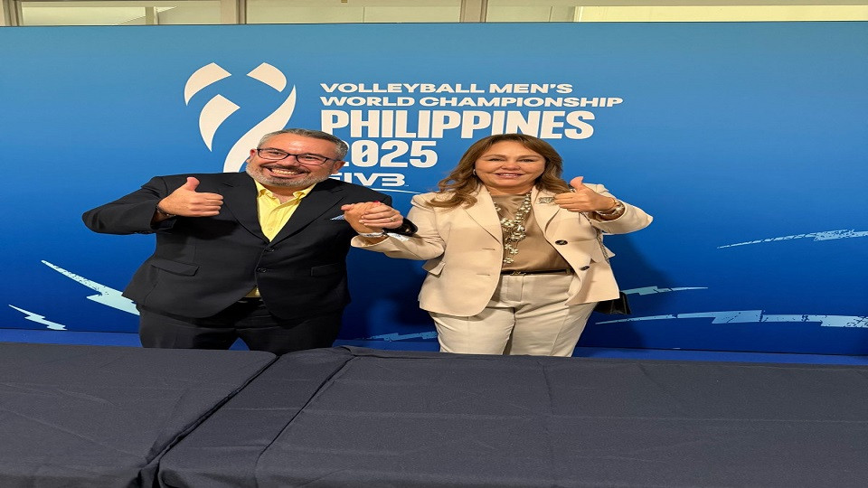 الاتحادان العربي والدولي للكرة الطائرة يوقعان اتفاقية تعاون