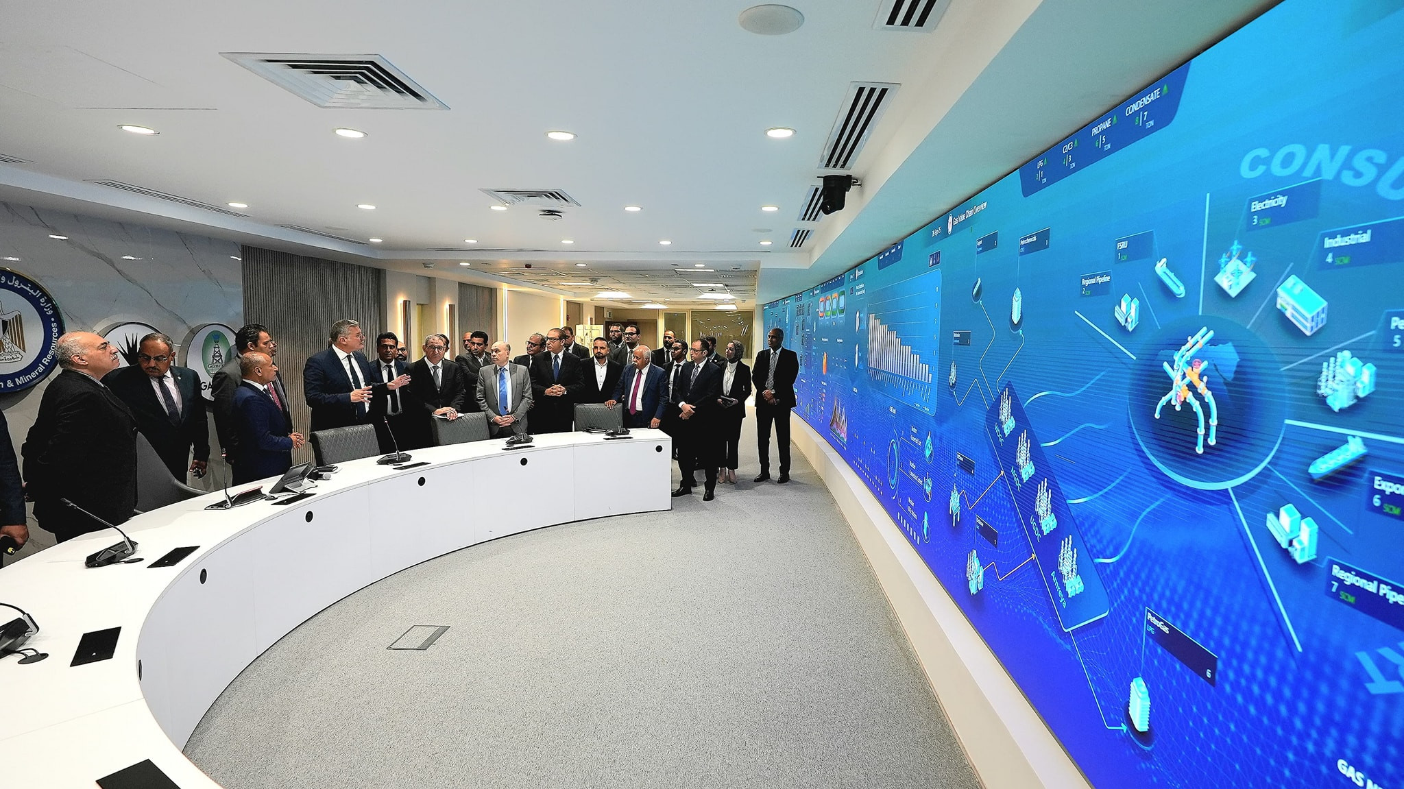 وزير البترول