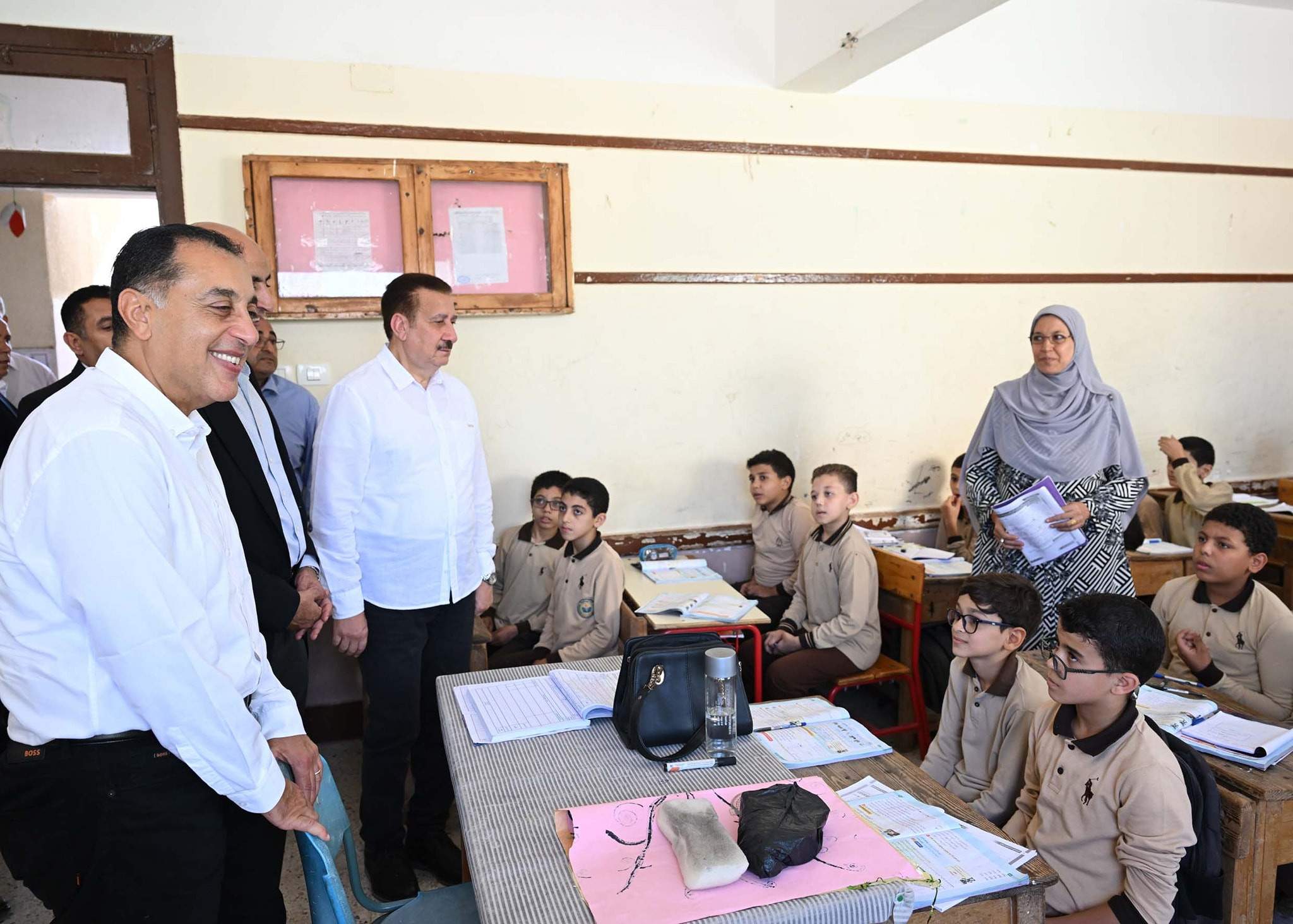 مدبولي مدرسة