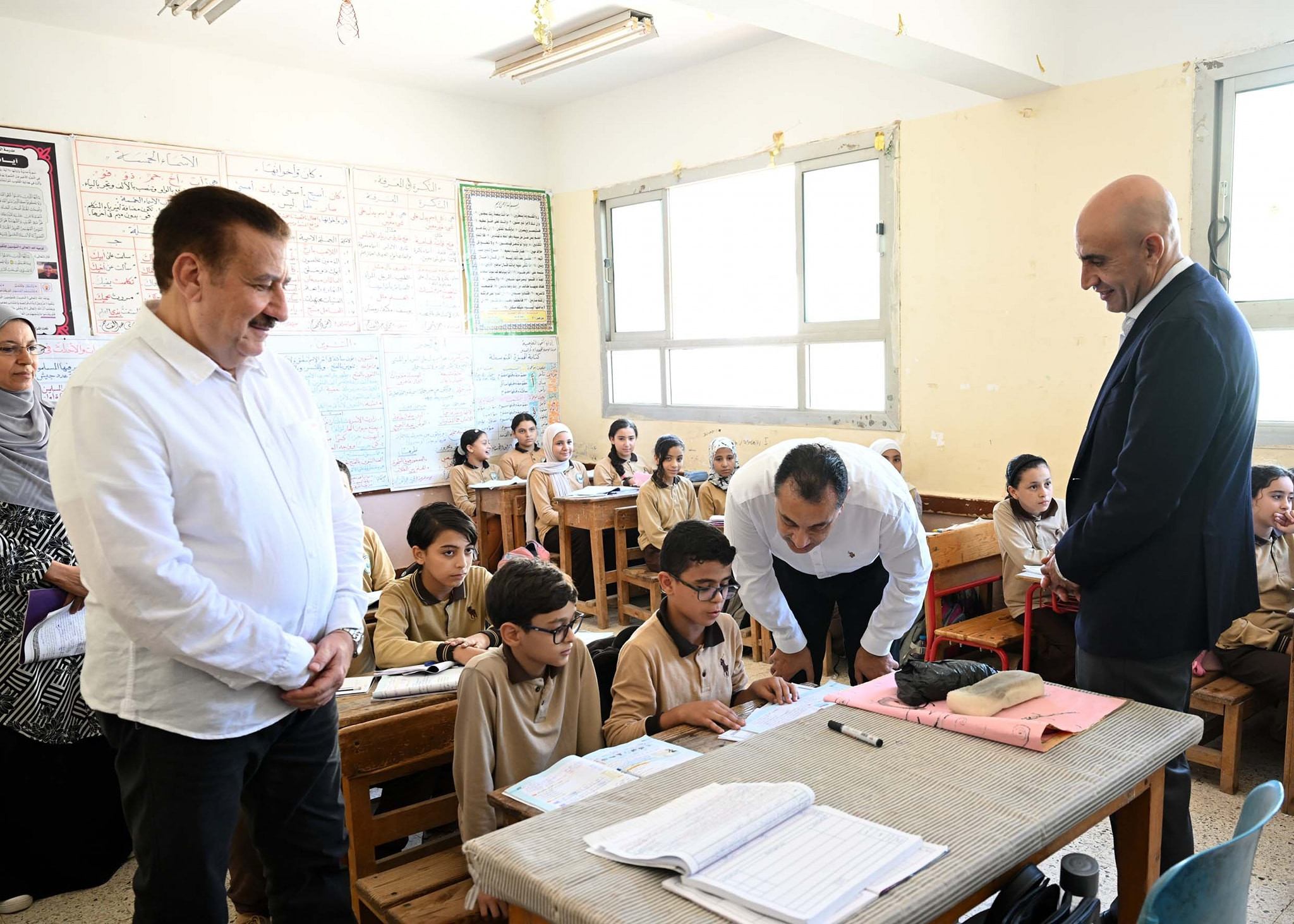 مدبولي مدرسة