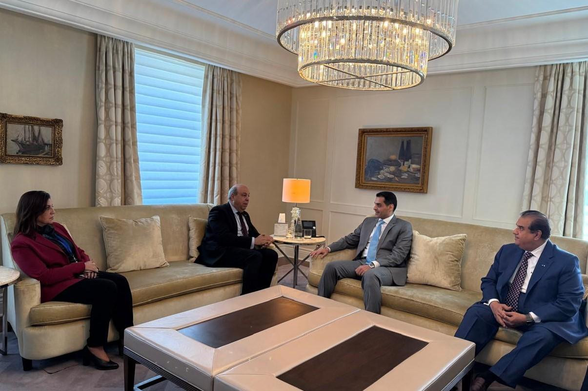 وزير الطيران