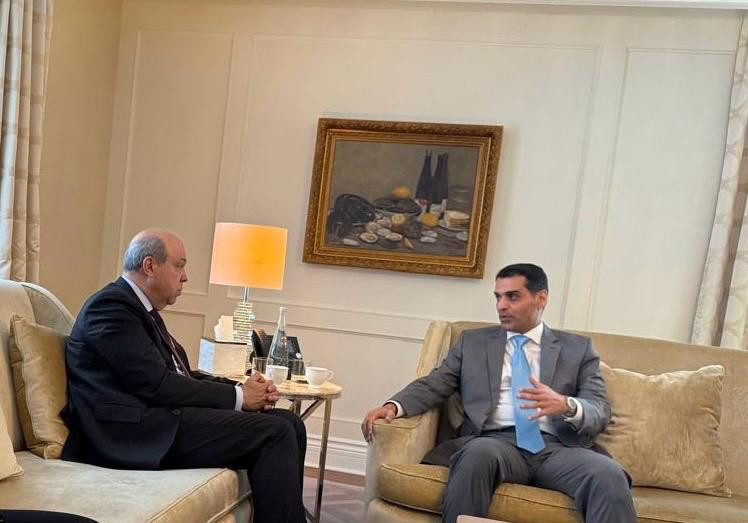 وزير الطيران