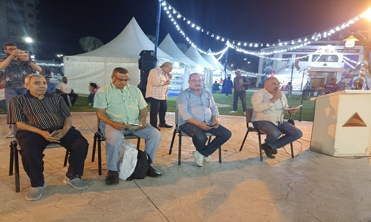 ندوات تثقيفية وورش فنية وعرض فني لفرقة كورال قصر ثقافة الطفل بدمنهور