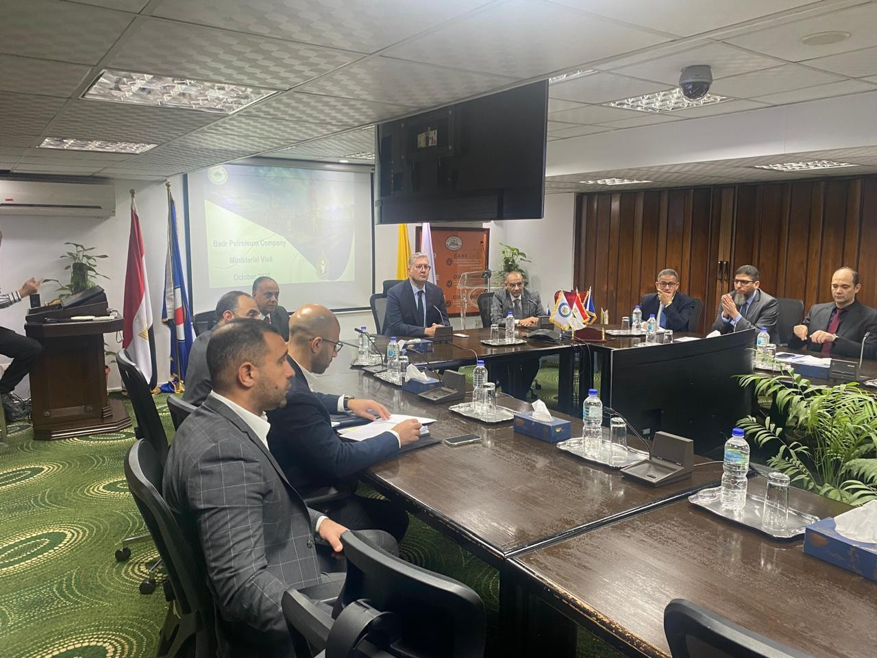 زيارة وزير البترول