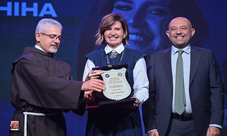 افتتاح الدورة الثانية لمسابقة الأفلام القصيرة والتصوير الفوتوغرافي للم