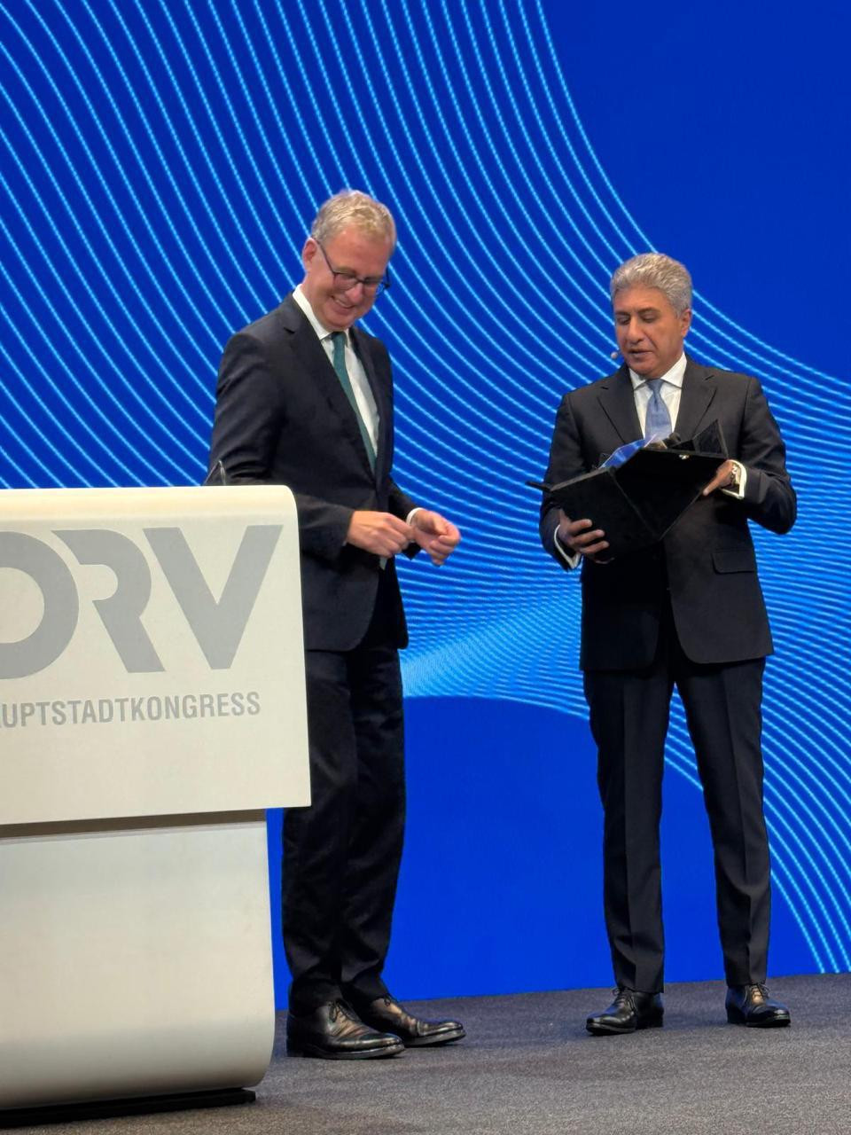 وزير السياحة والآثار