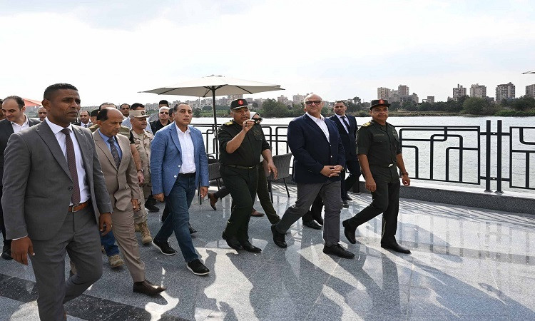 رئيس الوزراء يتفقد فندق ونادي القوات المسلحة للمدنيين والعسكريين ببنها