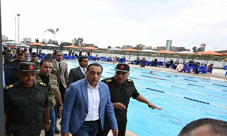 رئيس الوزراء يتفقد فندق ونادي القوات المسلحة للمدنيين والعسكريين ببنها